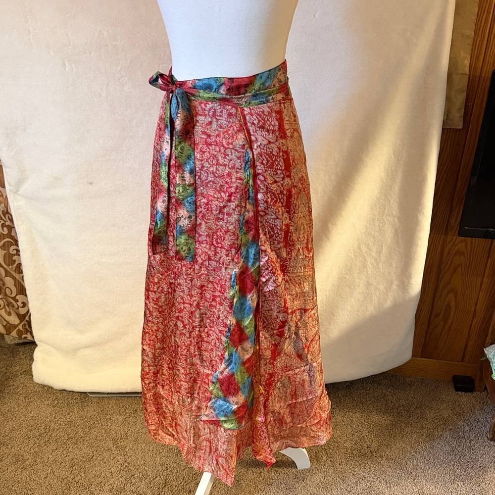 Colorful, Reversible Women's Convertible Silk Wrap Dress/Skirt - Picture 2 of 5